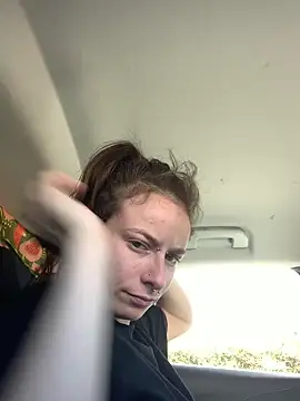 GoldenPussy1329 online show from March 2026 02:07:01 PM