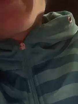 GoldenPussy1329 online show from May 2026 08:42:02 PM