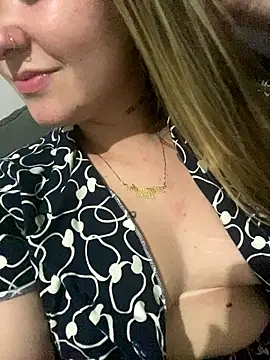 alegata27 online show from January 2026 03:32:01 AM