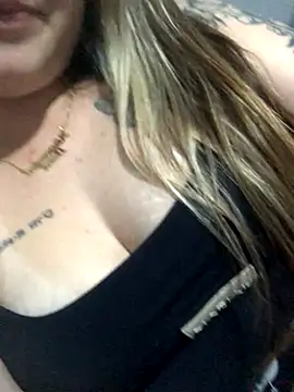 alegata27 online show from October 2025 10:52:02 PM