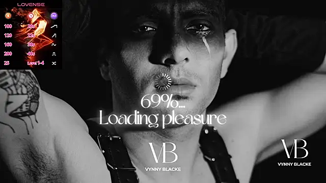 VynnyBlacke  online show from October 2025 08:43:02 PM