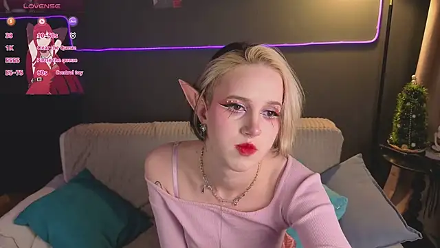 luna son online show from January 2026 09:43:02 PM