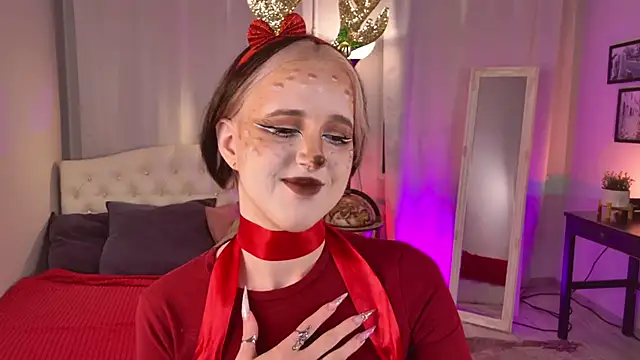 luna son online show from December 2025 09:20:02 PM