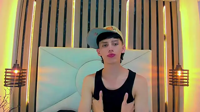 Snapshot of thaigo_twink38 chatting on April 2026 09:35:02 AM thaigo twink38 online show from April 2026 09:35:02 AM