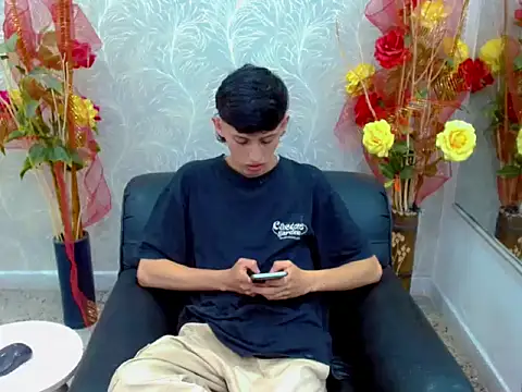 Snapshot of thaigo_twink38 chatting on October 2025 03:07:01 AM thaigo twink38 online show from October 2025 03:07:01 AM