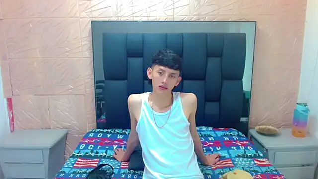 Snapshot of thaigo_twink38 chatting on October 2025 03:58:01 AM thaigo twink38 online show from October 2025 03:58:01 AM