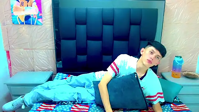 Snapshot of thaigo_twink38 chatting on November 2025 10:02:02 PM thaigo twink38 online show from November 2025 10:02:02 PM