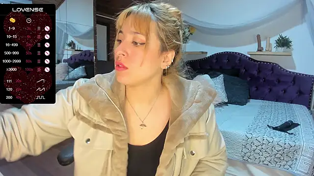 Snapshot of sophialyh_1 chatting on October 2025 12:49:01 PM sophialyh 1 online show from October 2025 12:49:01 PM