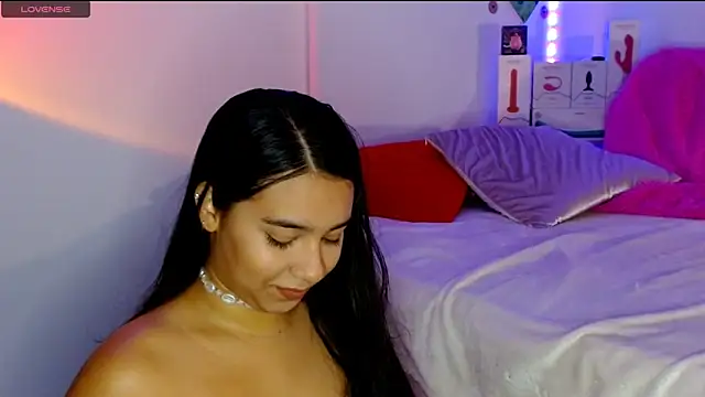 Sofi Booty07 online show from October 2025 11:41:02 PM