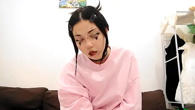 Beeping Creature online show from October 2025 05:46:01 PM