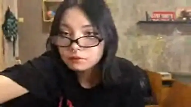 Beeping Creature online show from December 2025 02:09:01 PM