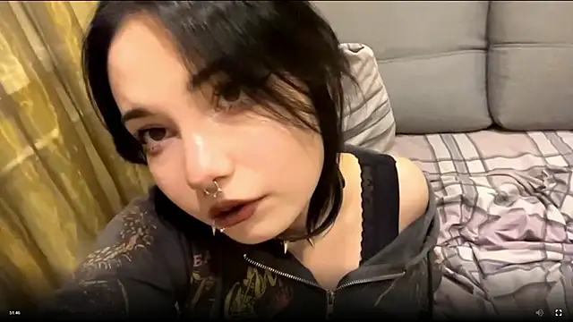 Beeping Creature online show from September 2025 11:12:01 PM