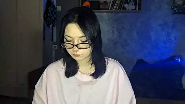 Beeping Creature online show from November 2025 02:39:01 PM