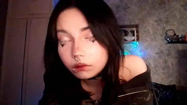 Beeping Creature online show from October 2025 05:37:02 PM