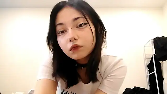 Beeping Creature online show from October 2025 09:21:01 AM