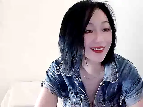 Smile-- online show from October 2025 02:57:02 AM