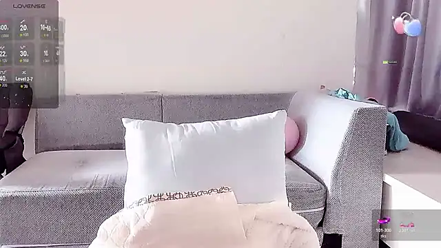 Smile-- online show from December 2025 03:05:01 AM