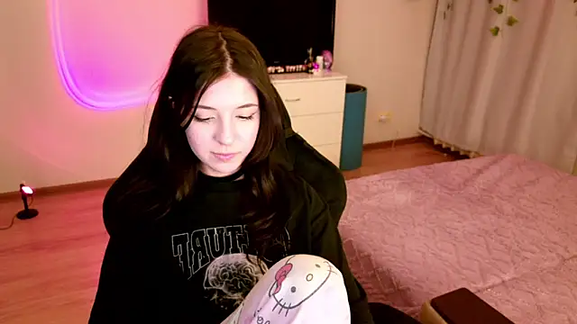 Azaliya Haze online show from March 2026 05:36:02 PM