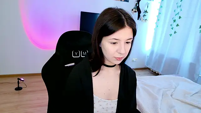 Azaliya Haze online show from March 2026 10:38:02 AM