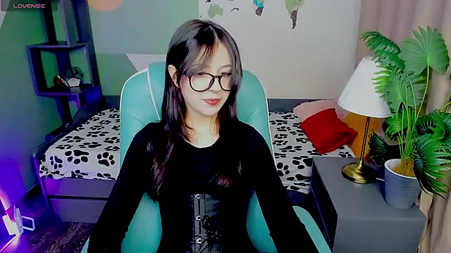 Azaliya Haze online show from November 2025 08:20:01 PM