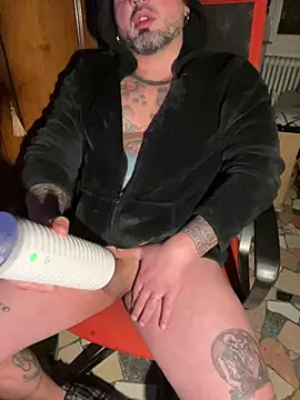 marcotatuatooo online show from January 2026 09:44:02 PM