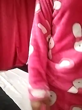 MissAsly online show from February 2026 10:35:02 AM