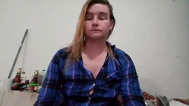 Snapshot of vagimosa chatting on December 2025 02:56:02 AM vagimosa online show from December 2025 02:56:02 AM