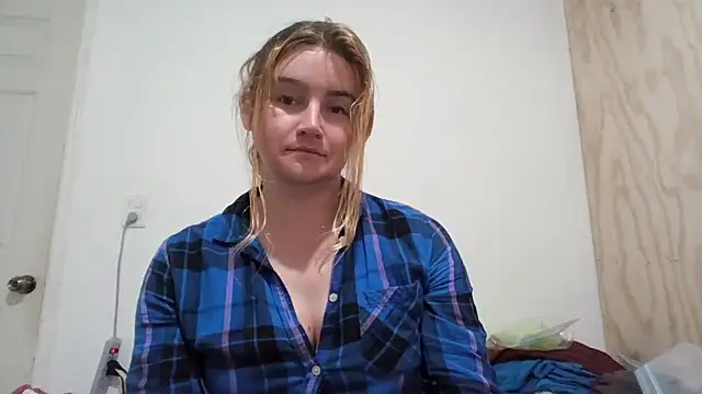 Snapshot of vagimosa chatting on October 2025 11:47:02 PM vagimosa online show from October 2025 11:47:02 PM