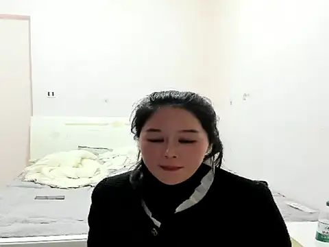 Snapshot of xx100403 chatting on October 2025 12:26:02 PM xx100403 online show from October 2025 12:26:02 PM