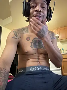 thefreakscomeoutatnight online show from February 2026 11:05:02 PM