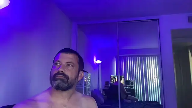 Snapshot of ThickRiver242 chatting on June 2026 02:27:01 AM ThickRiver242 online show from June 2026 02:27:01 AM