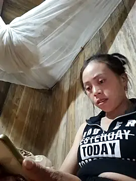 Tuyet xx online show from October 2025 01:36:02 PM