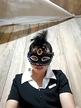 Tuyet xx online show from October 2025 06:28:01 AM