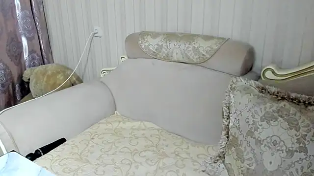 Hotty Bell22 online show from June 2026 05:21:02 PM