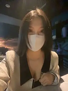 Snapshot of xiaojiu-6 chatting on October 2025 05:29:02 AM xiaojiu-6 online show from October 2025 05:29:02 AM