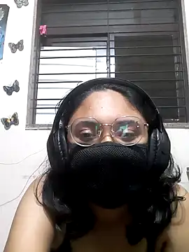 Snapshot of cherriesontop chatting on October 2025 10:11:01 PM cherriesontop online show from October 2025 10:11:01 PM