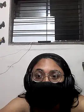 Snapshot of cherriesontop chatting on October 2025 08:39:02 PM cherriesontop online show from October 2025 08:39:02 PM