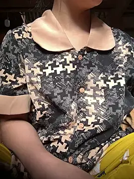 Miubeeeee online show from November 2025 01:27:02 AM