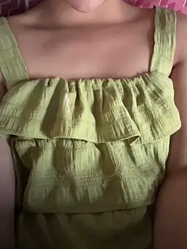 Miubeeeee online show from November 2025 07:23:02 AM