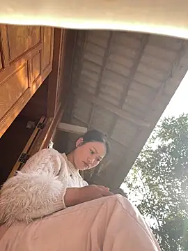 Snapshot of Liu30 chatting on December 2025 08:26:01 AM Liu30 online show from December 2025 08:26:01 AM