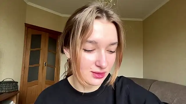 CoraJamerson online show from October 2025 09:21:01 AM