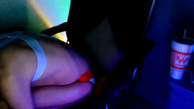 highinhtxx online show from March 2026 08:52:02 AM