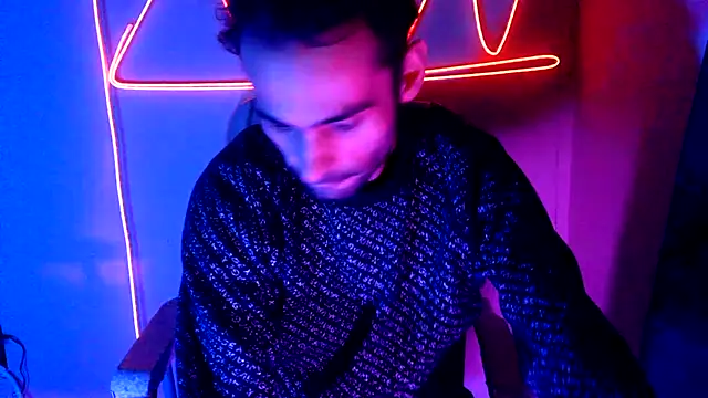 highinhtxx online show from November 2025 09:47:02 AM