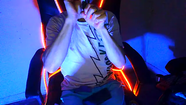 highinhtxx online show from February 2026 02:54:02 AM