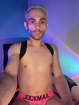 highinhtxx online show from March 2026 11:11:02 PM