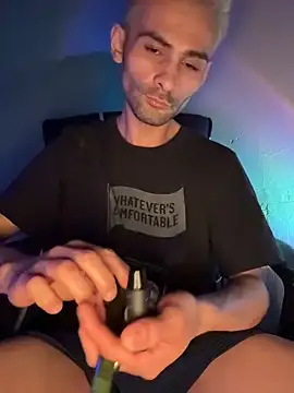 highinhtxx online show from March 2026 09:43:02 PM