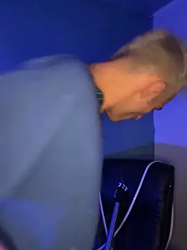 highinhtxx online show from February 2026 02:55:02 AM