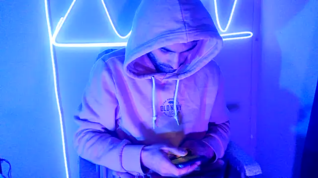 highinhtxx online show from November 2025 08:29:02 AM