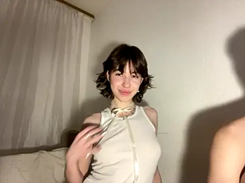 Sexy frie online show from November 2025 07:35:02 PM