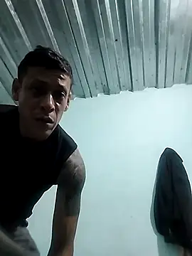 Dani156y online show from November 2025 04:39:02 AM